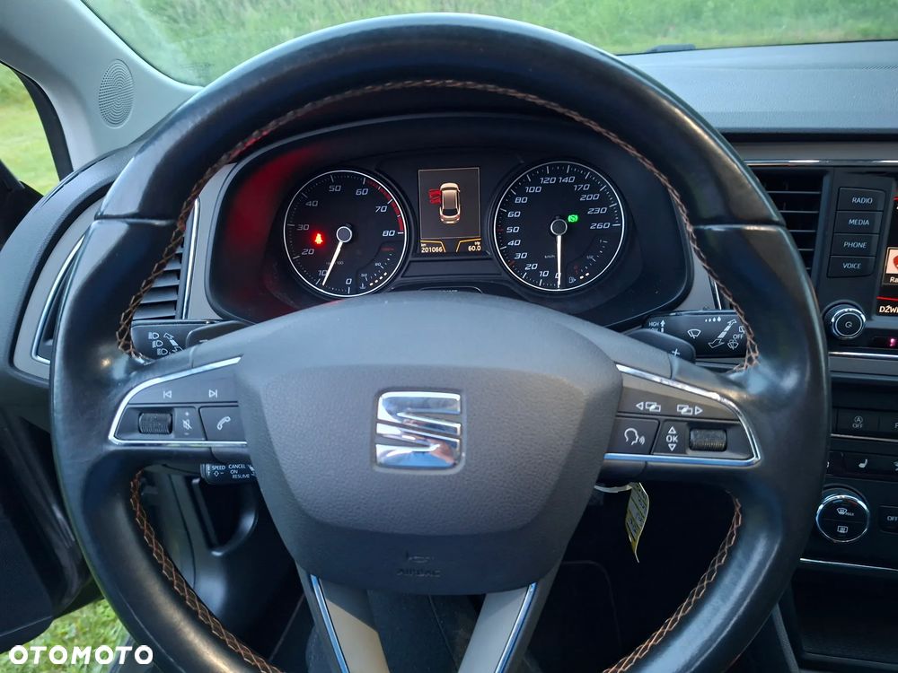 Seat Leon 1.8 TSI Xcellence S&S DSG - 19