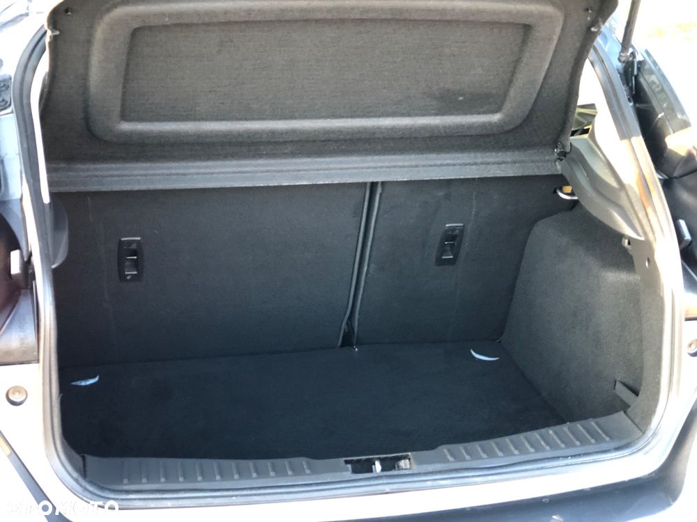 Ford Focus 1.5 EcoBlue STart-Stopp-System TITANIUM X - 37