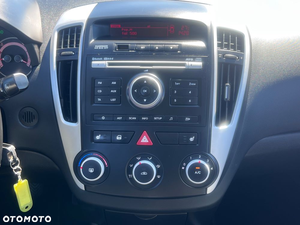 Kia Ceed 1.6 CVVT EX - 24