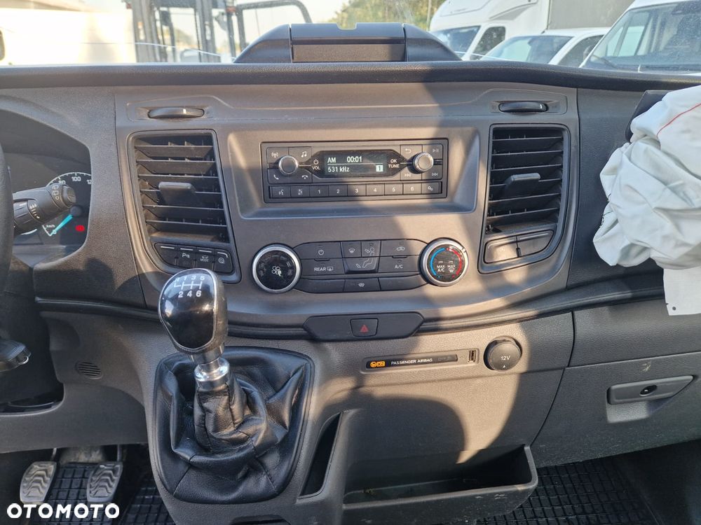 Ford Transit - 16