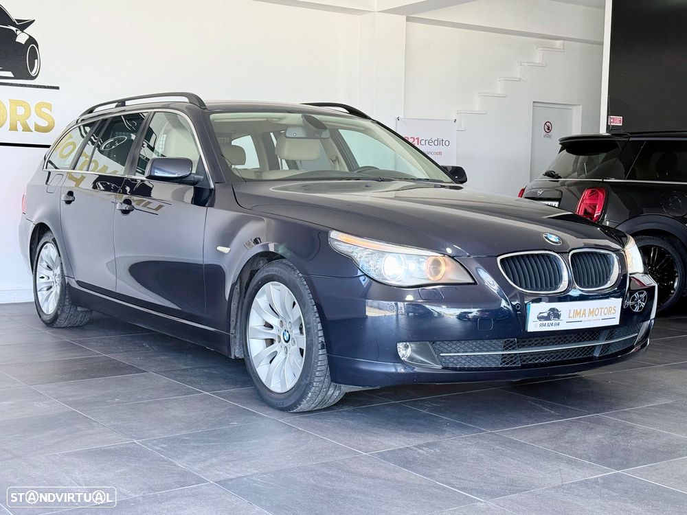 BMW 520 dA Touring Executive - 3