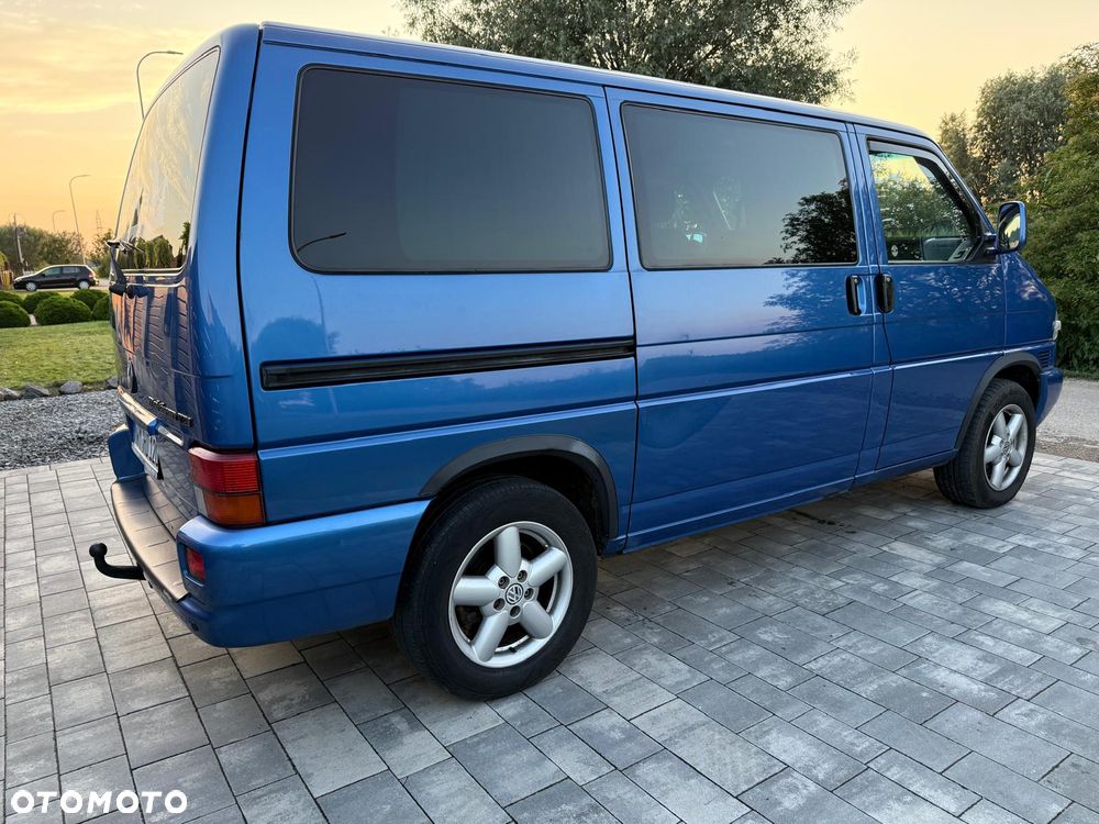Volkswagen Multivan Standard - 4