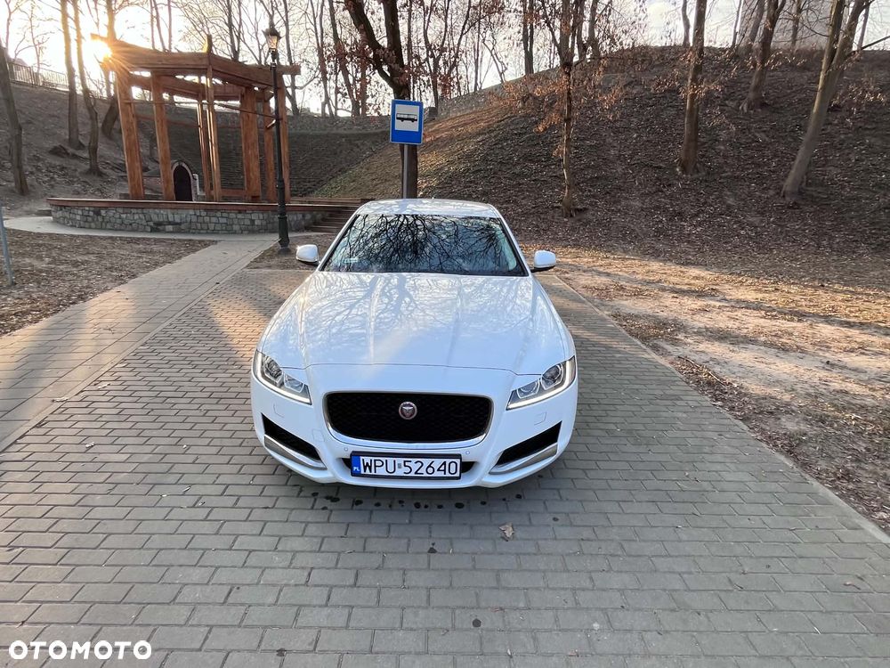 Jaguar XF 2.0 i4D AWD Prestige - 12