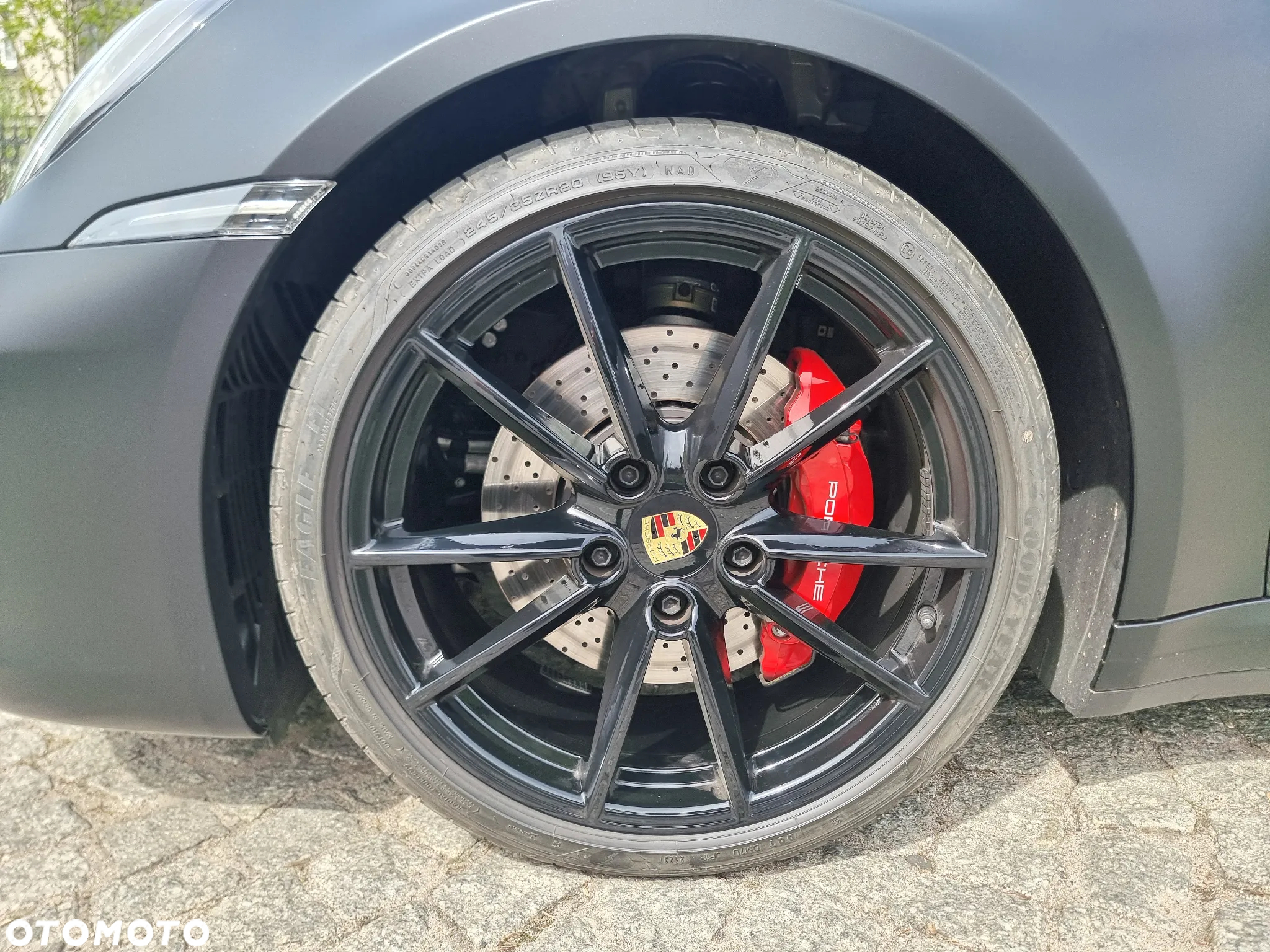 Porsche 911 Carrera 4S Cabrio - 19