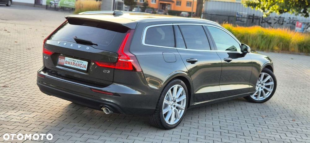 Volvo V60 D3 Geartronic Momentum Pro - 37