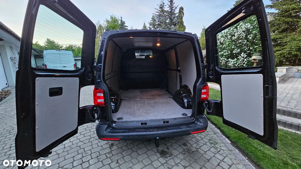 Volkswagen Transporter T6 2,0TDI 150KM DSG L2 Długi Klima Webasto Tempomat Hak - 33