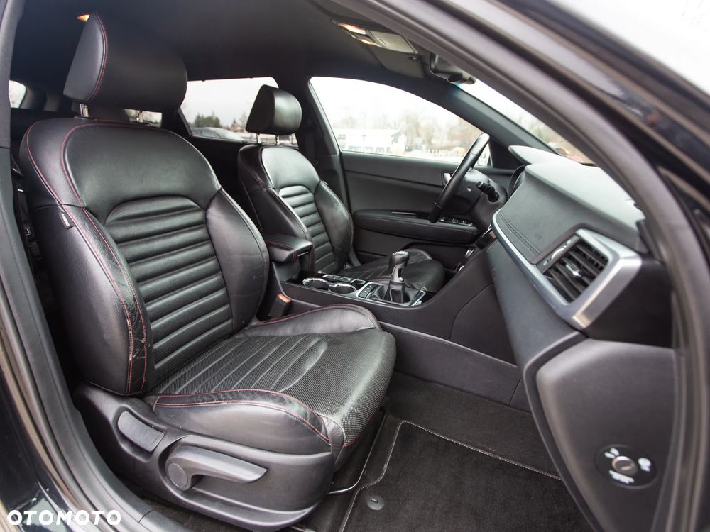 Kia Optima 1.7 CRDI GT Line - 17