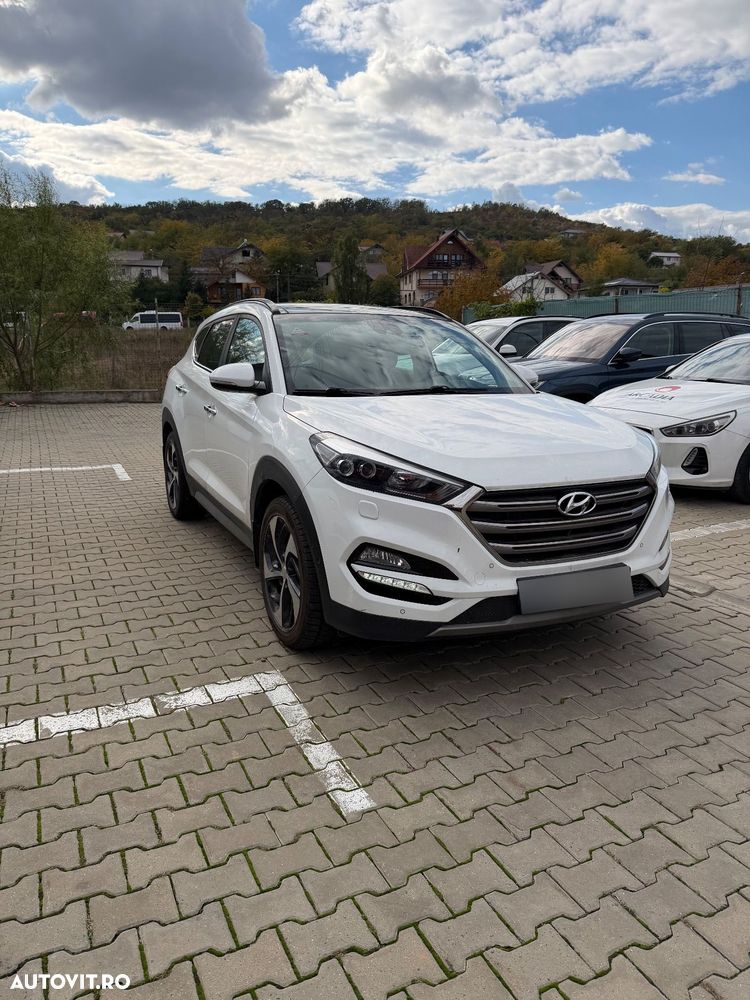 Hyundai Tucson - 8