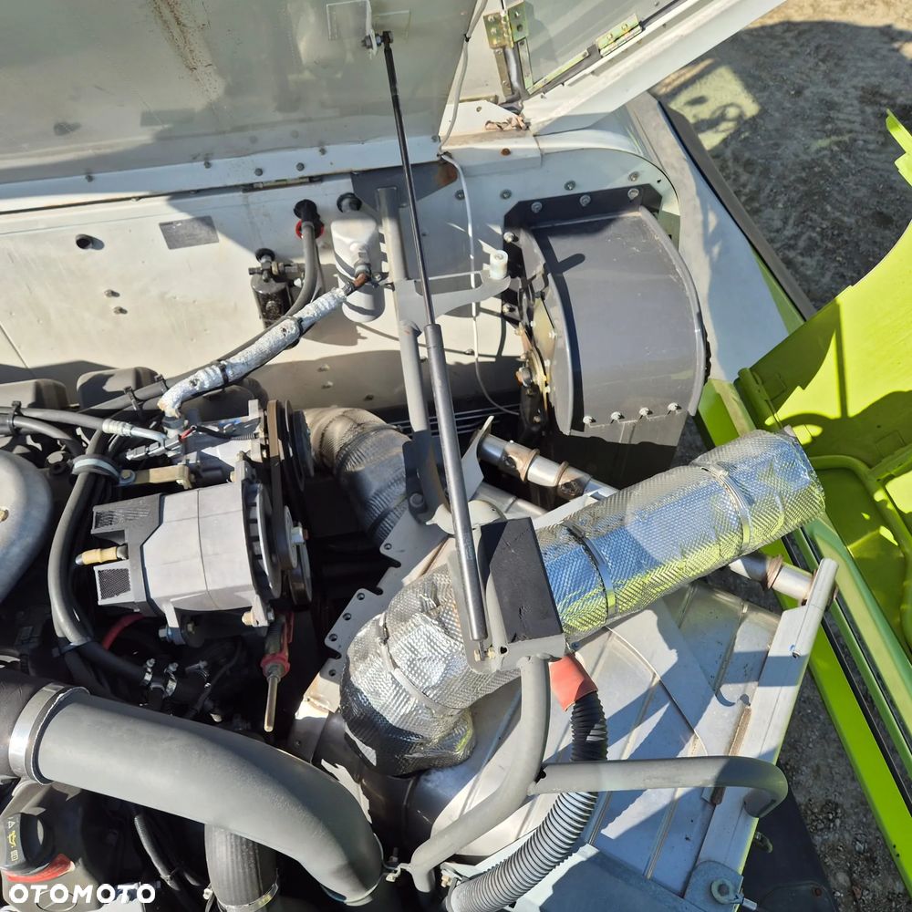 Claas Lexion 770TT z hederem - 26