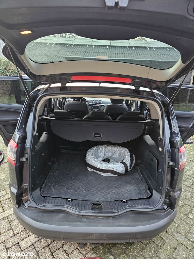 Ford S-Max 2.0 TDCi DPF Titanium - 18