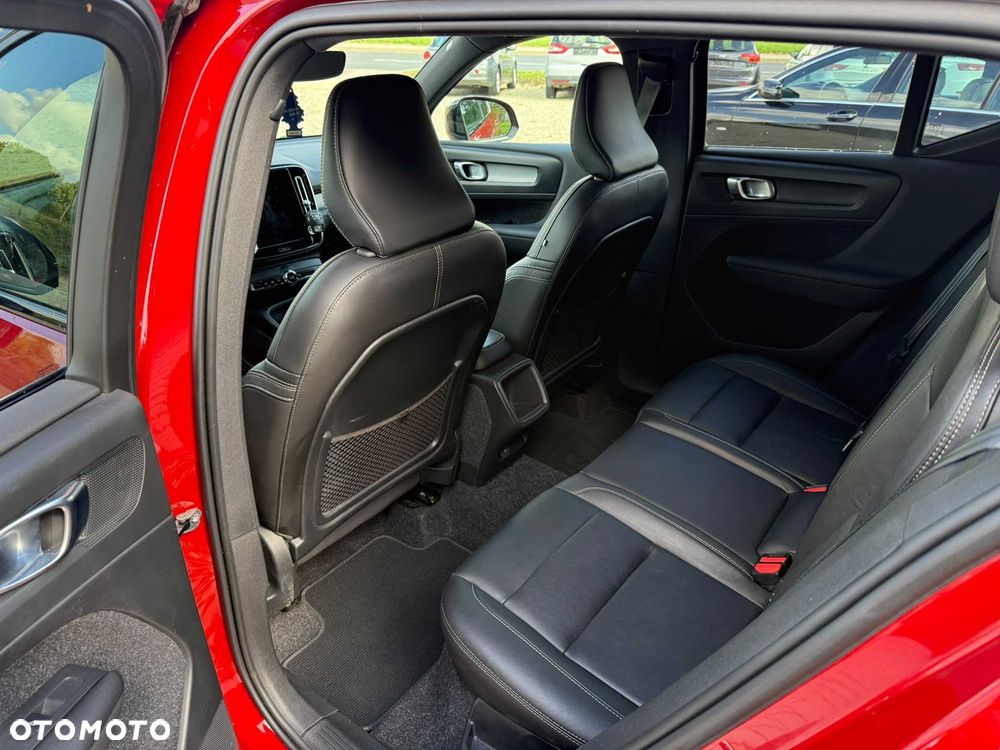 Volvo XC 40 - 8
