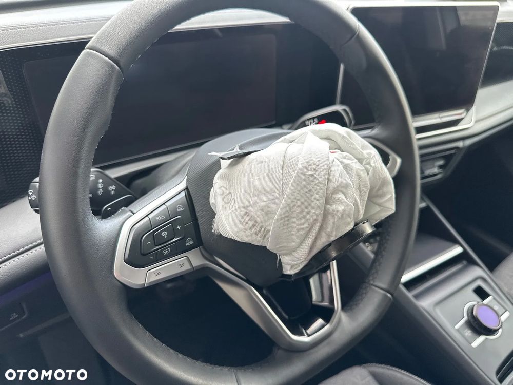 Volkswagen Tiguan - 27