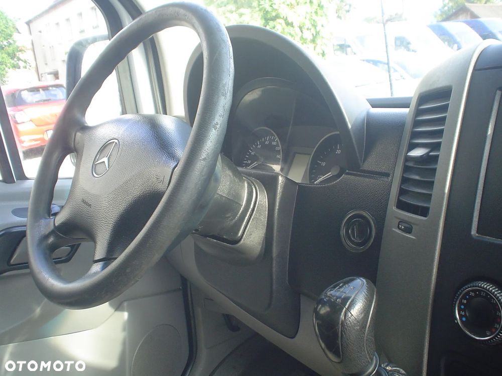 Iveco DAILY - 17