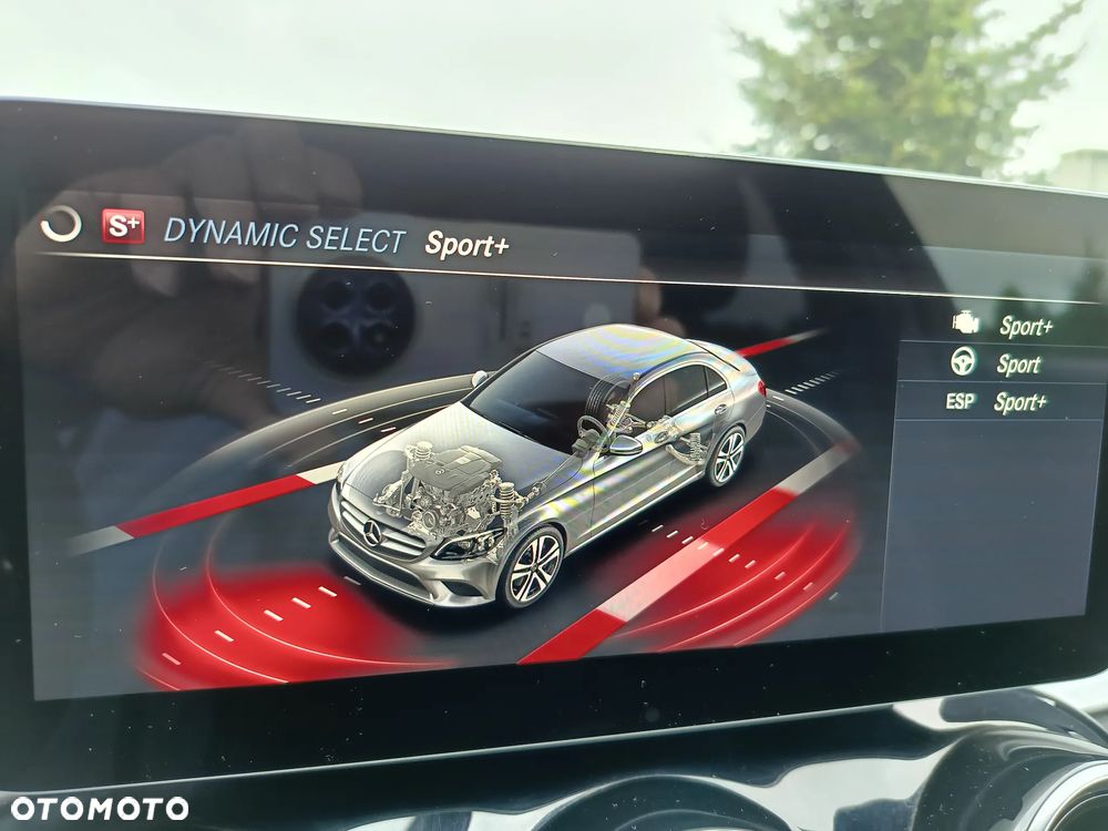 Mercedes-Benz Klasa C 220 d 9G-TRONIC AMG Line - 21