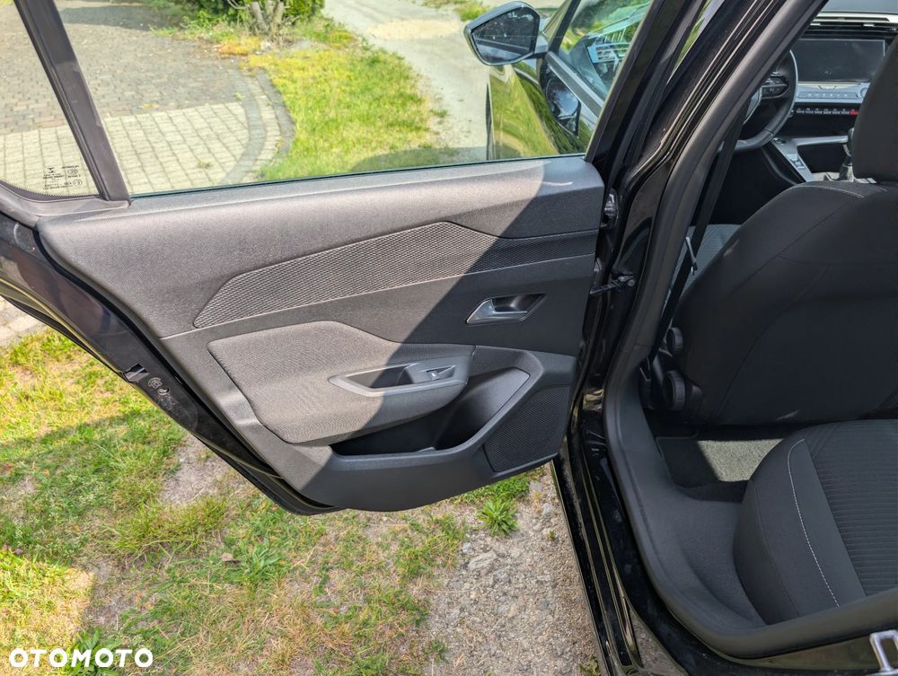 Peugeot 308 1.2 PureTech Active Pack S&S - 22