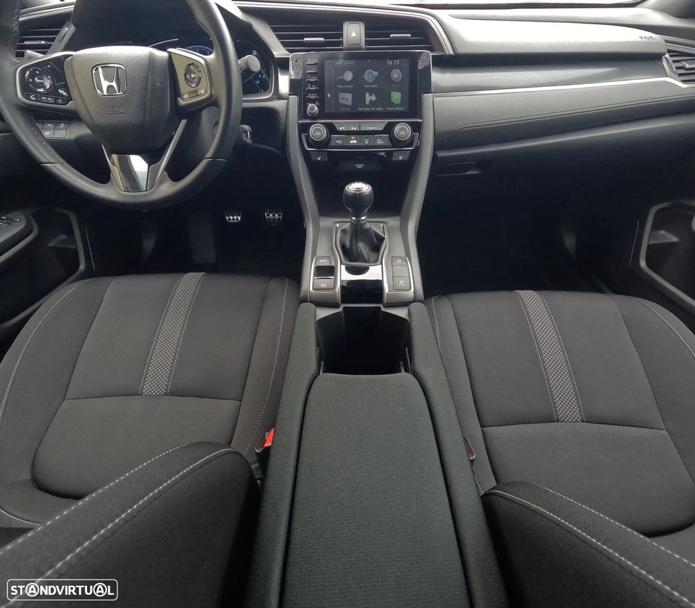 Honda Civic 1.0 i-VTEC Elegance Navi - 16