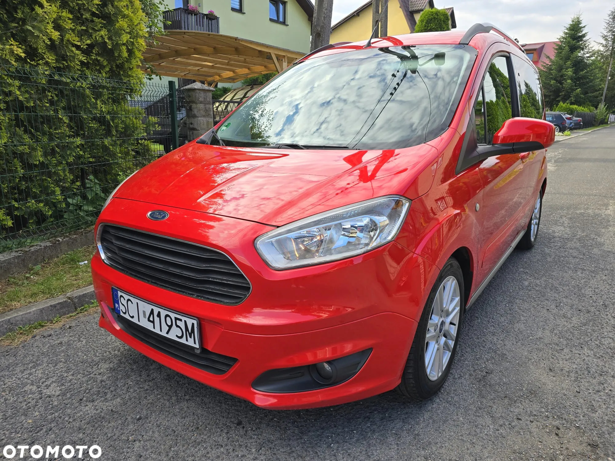 Ford Tourneo Courier 1.0 EcoBoost Titanium - 13