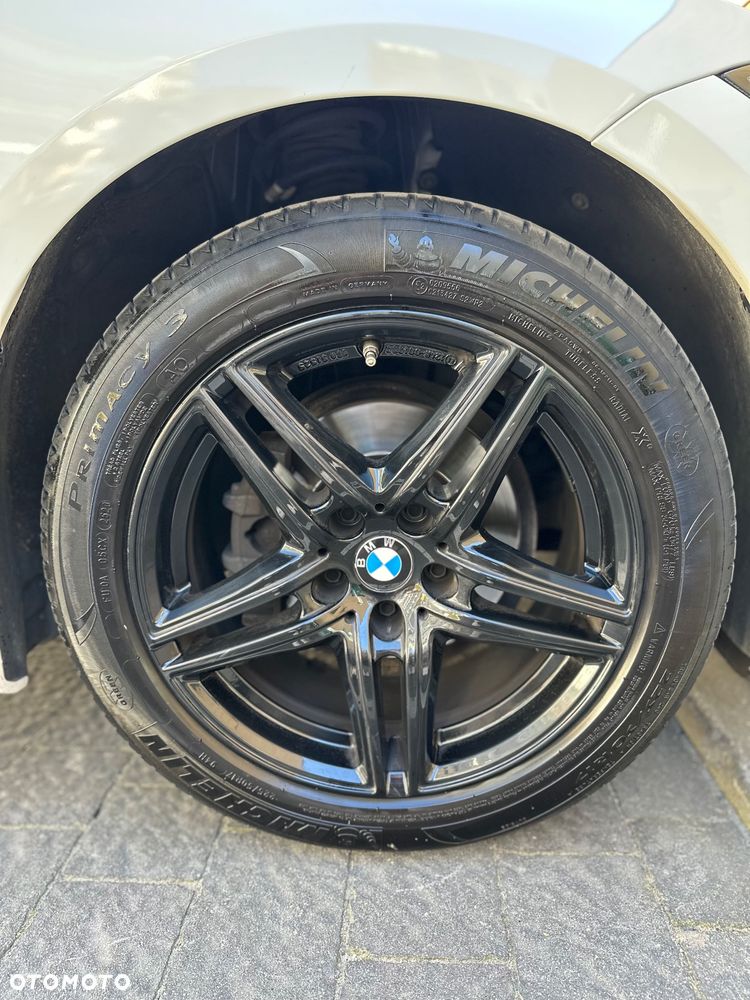 BMW Seria 3 318d Touring Advantage - 40