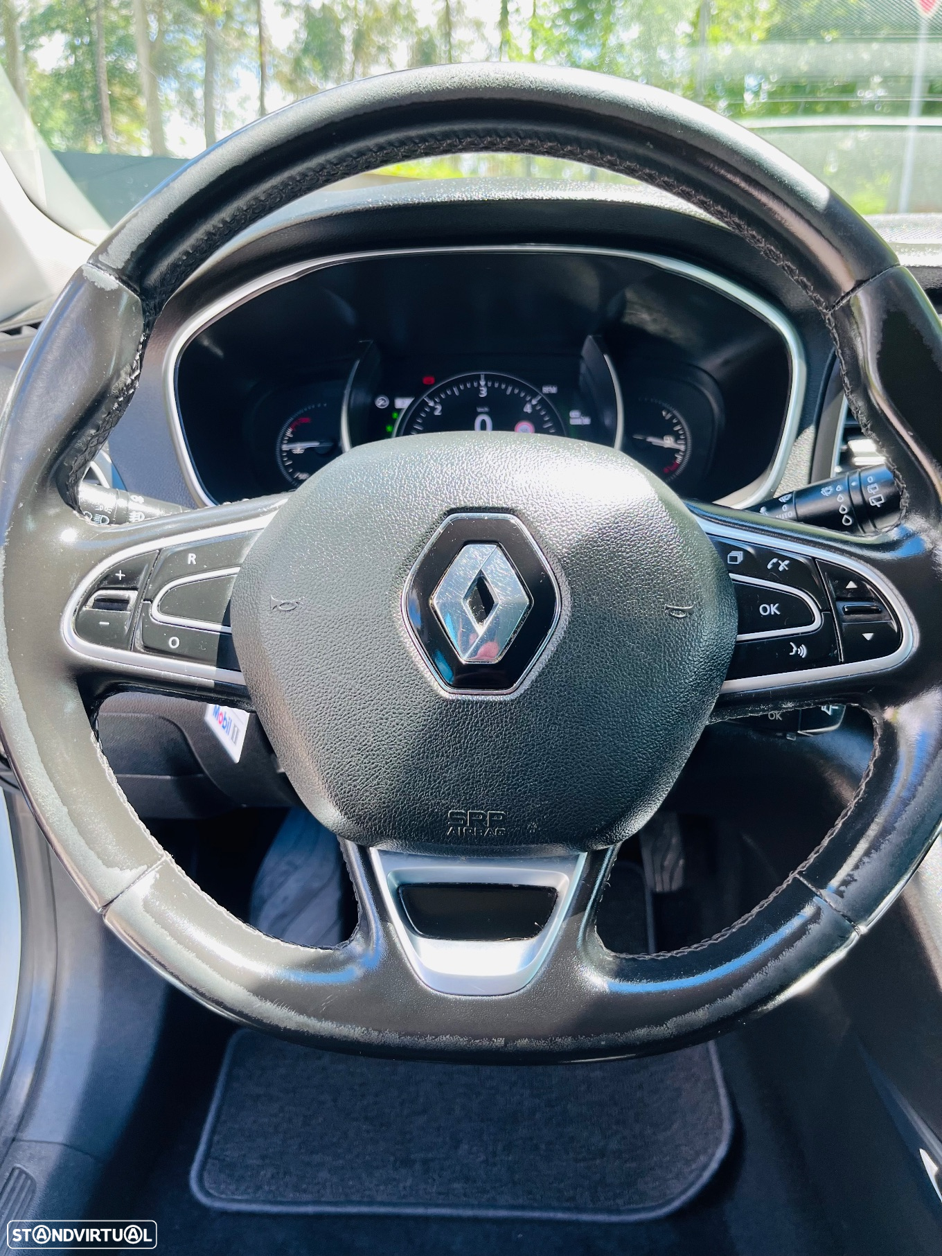 Renault Mégane ENERGY dCi 165 EDC BOSE EDITION - 9
