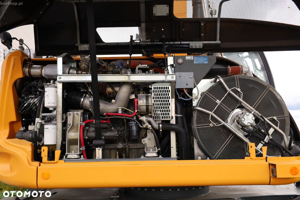 Liebherr A914 Compact Litronic - 39