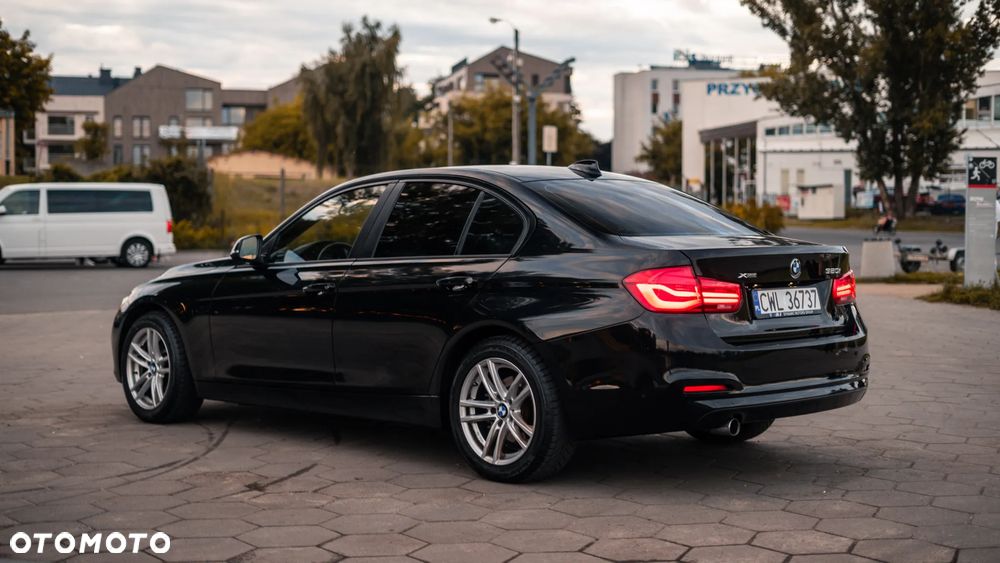 BMW Seria 3 320i GPF xDrive - 5