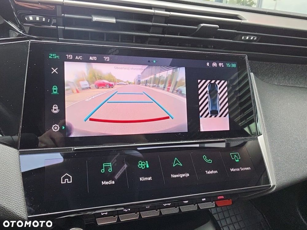 Peugeot 408 1.2 PureTech Allure S&S EAT8 - 18