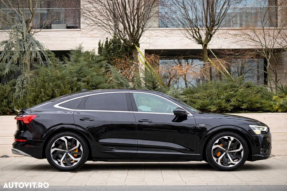 Audi e-tron 50 quattro S line - 2