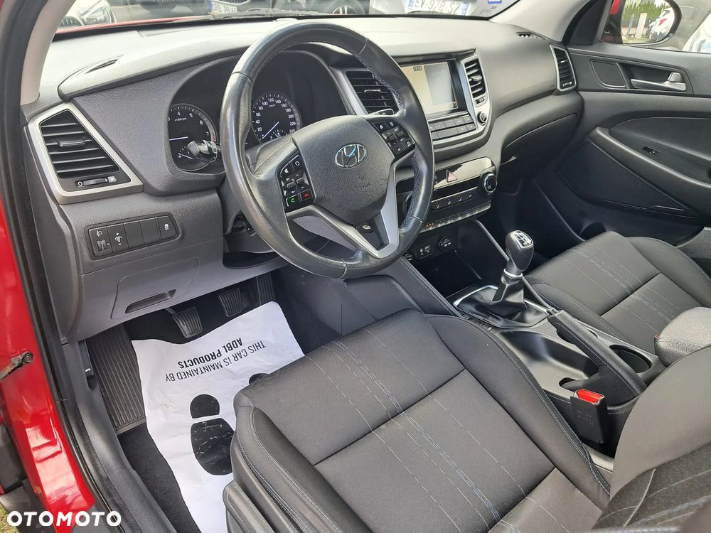Hyundai Tucson blue 1.6 GDi 2WD Navi - 9