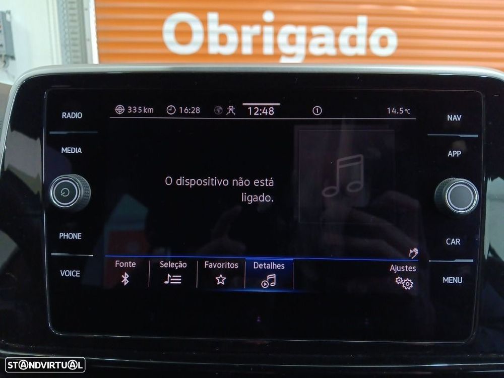 VW T-Roc 2.0 TDI R-Line DSG - 25