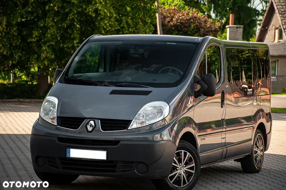 Renault Trafic - 1