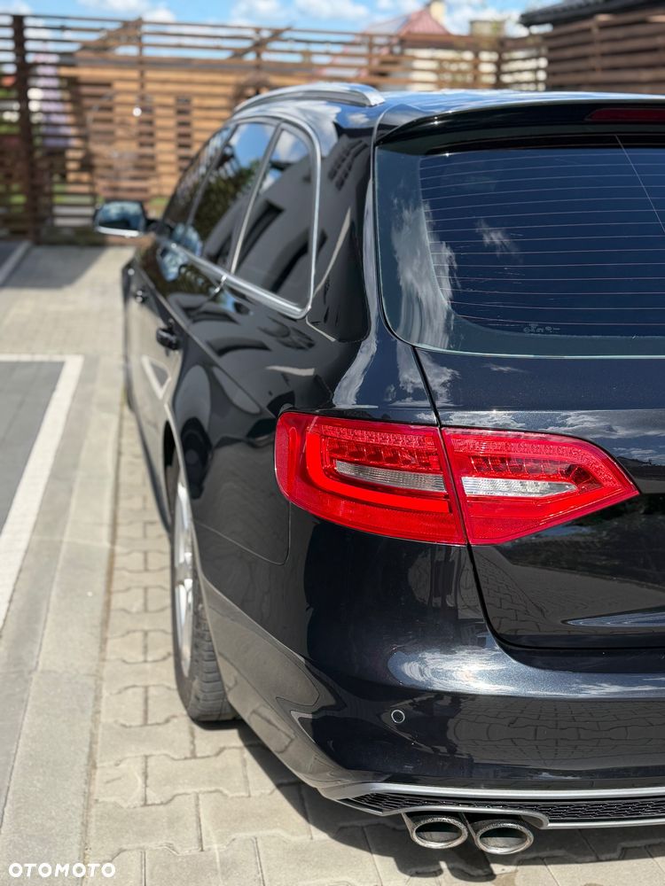 Audi A4 Avant 2.0 TDI DPF S line Sportpaket - 7