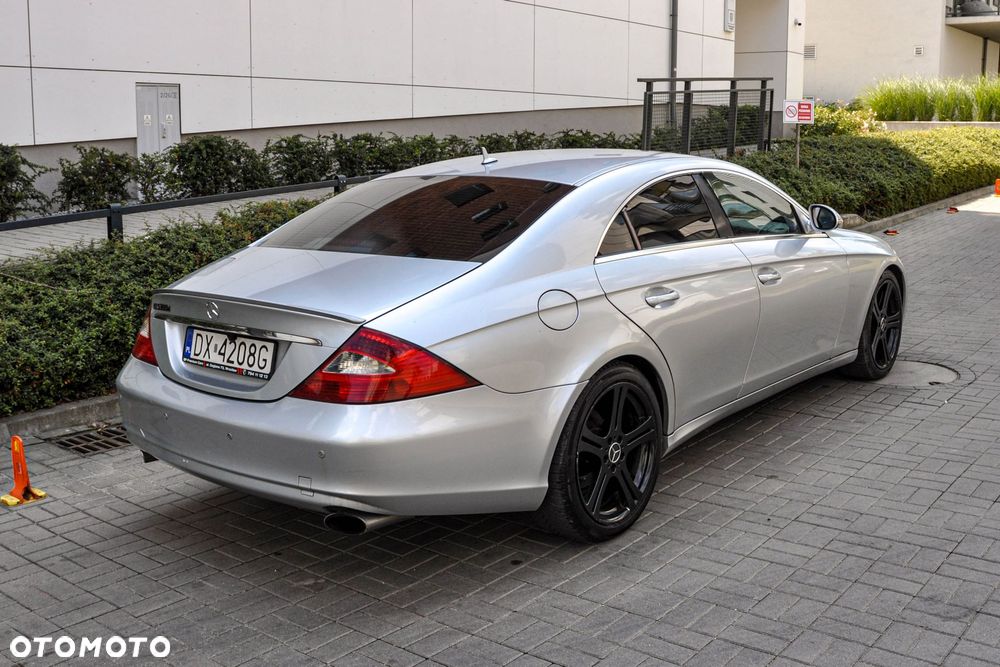 Mercedes-Benz CLS - 4