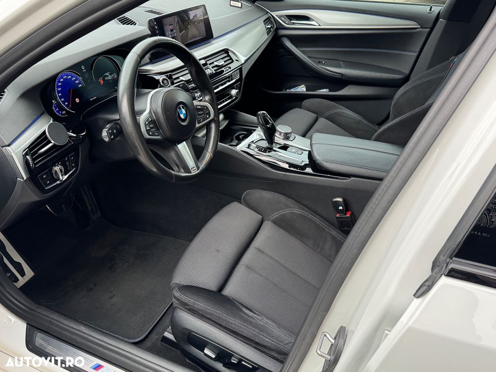 BMW Seria 5 520d Aut. M Sport Edition - 11