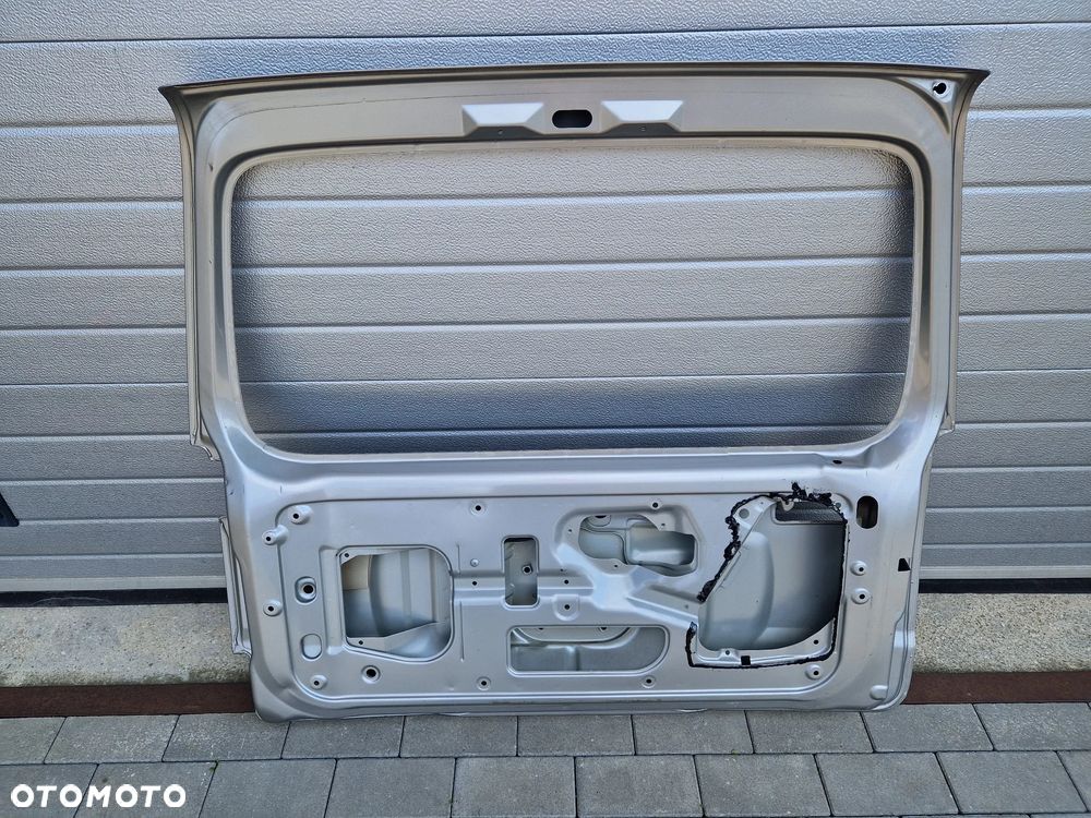 KLAPA TYLNA SUZUKI JIMNY 1998-- - 11