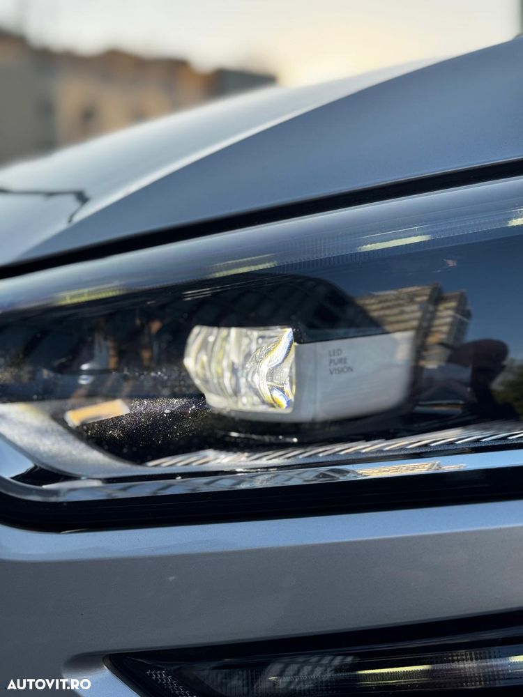 Renault Megane BLUE dCi Intens - 32