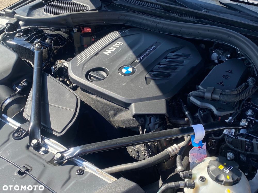 BMW Seria 5 525d Sport Line sport - 12