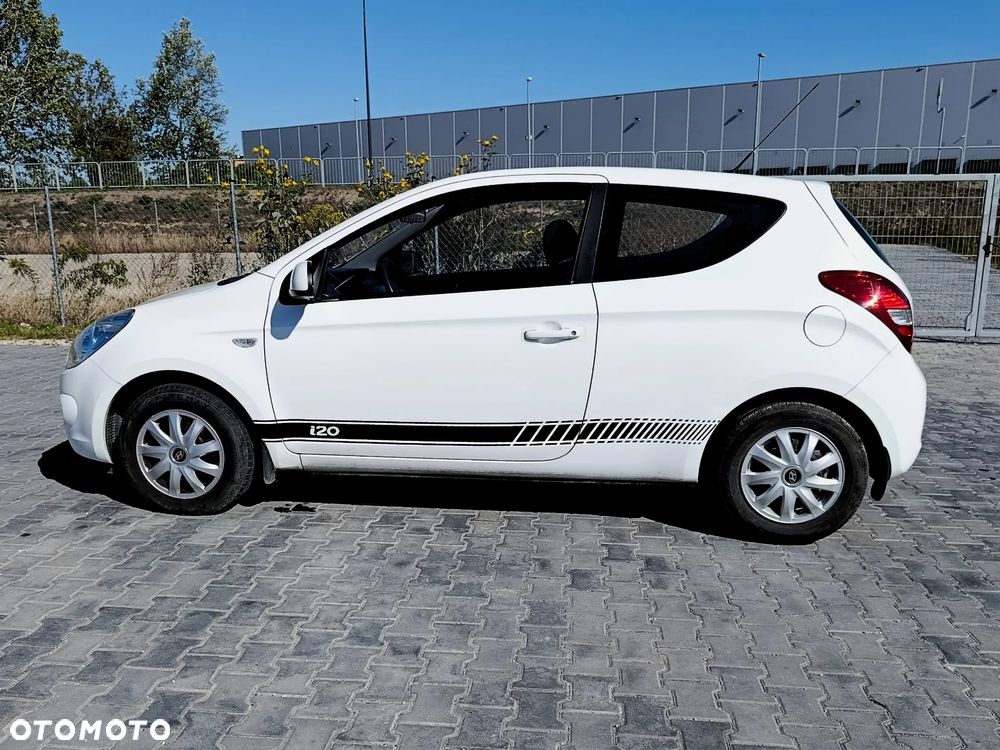 Hyundai i20 - 13