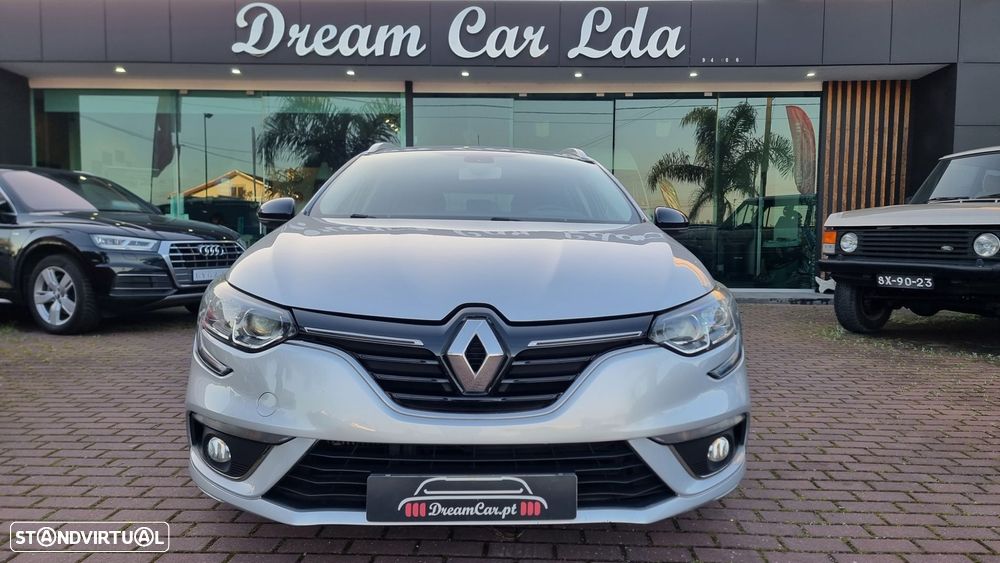 Renault Mégane Sport Tourer - 13