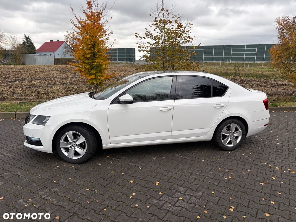 Skoda Octavia - 2