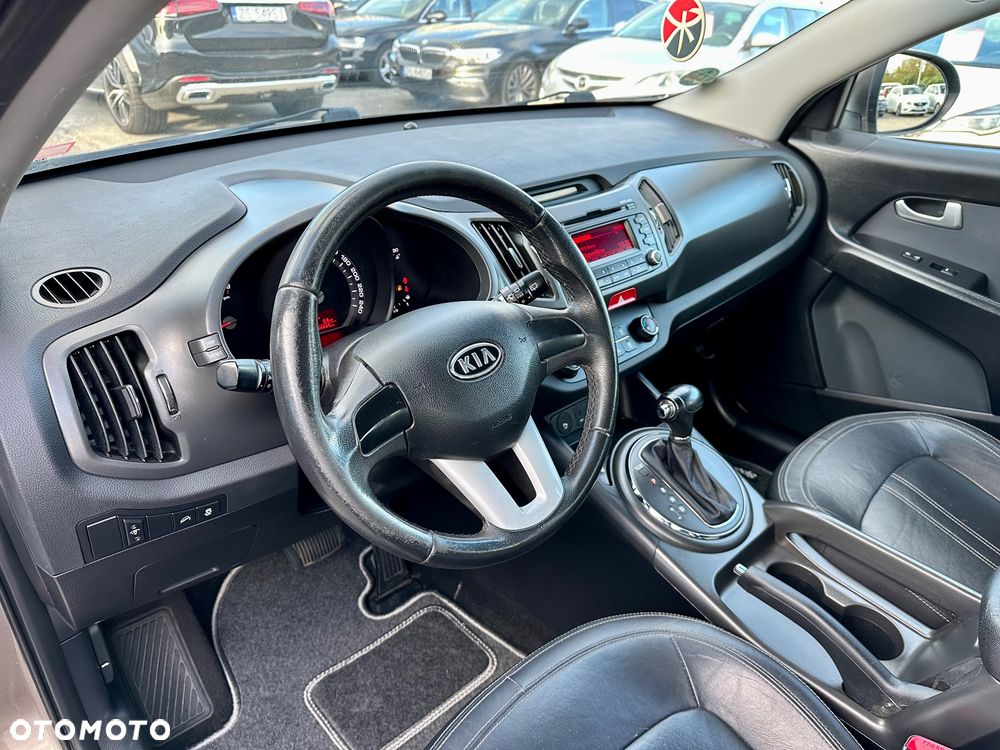 Kia Sportage 2.0 CVVT 2WD Automatik Spirit - 14