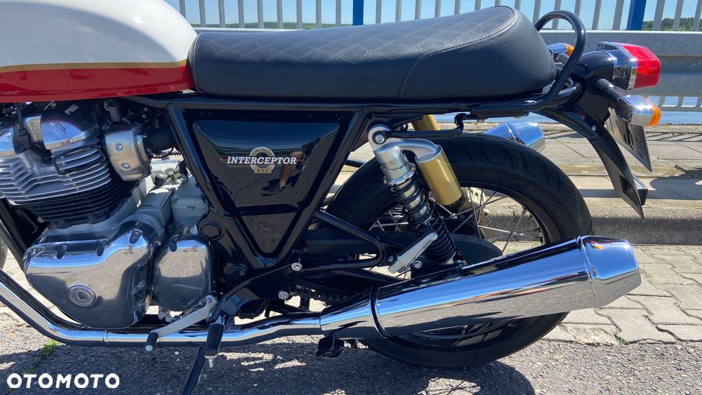 Royal Enfield Interceptor - 5