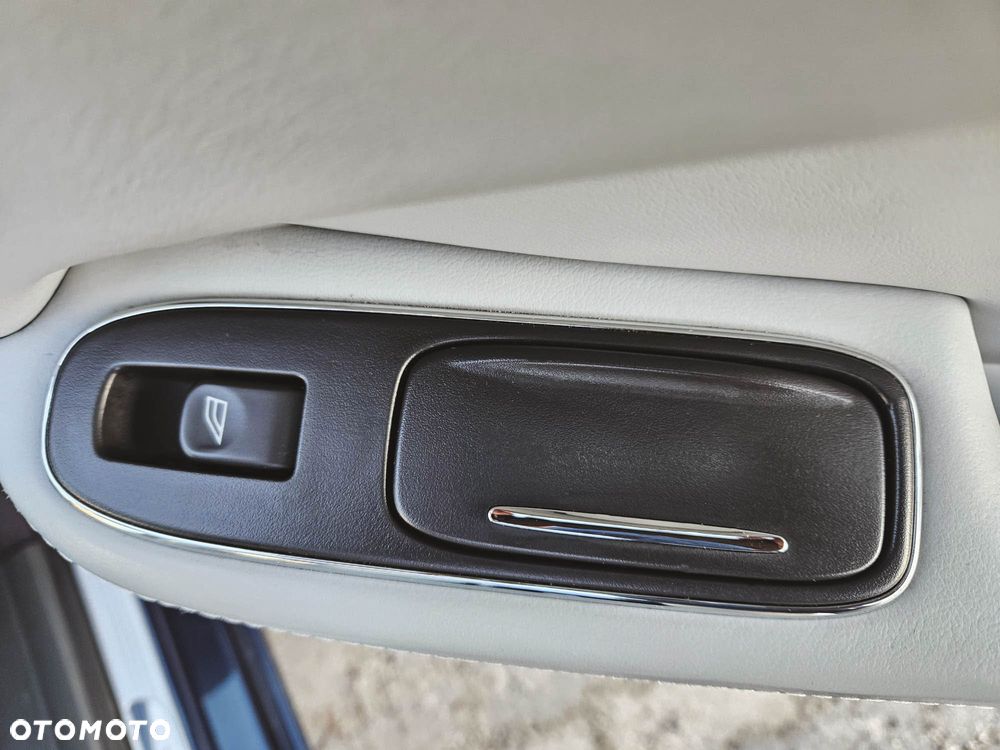 Jaguar XJ XJ8 4.2 - 32