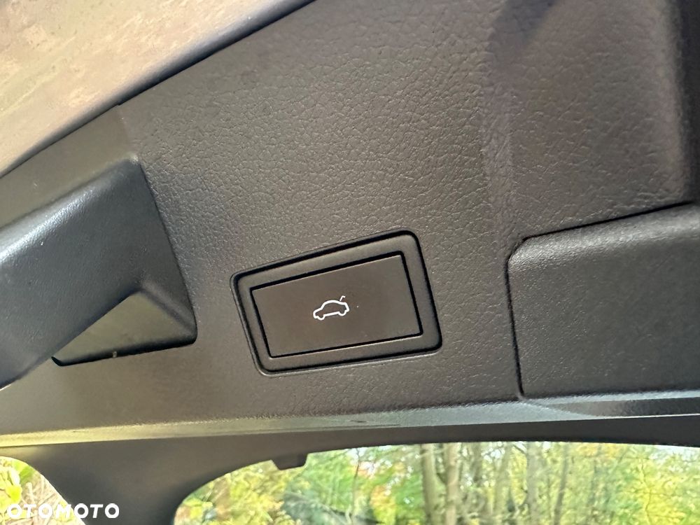 Volkswagen Arteon 2.0 TSI R-Line DSG - 26