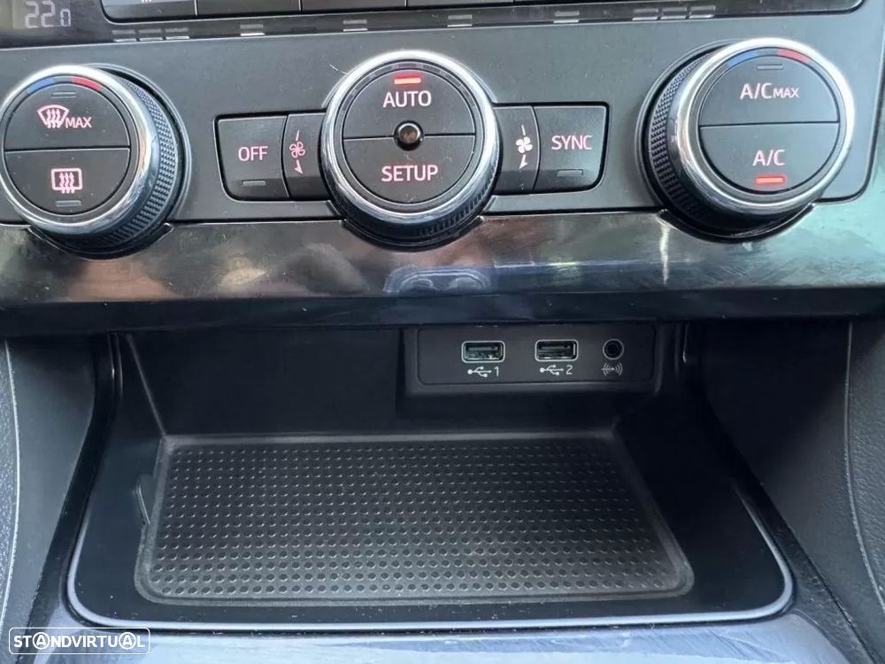 SEAT Leon 2.0 TDI FR S/S - 25