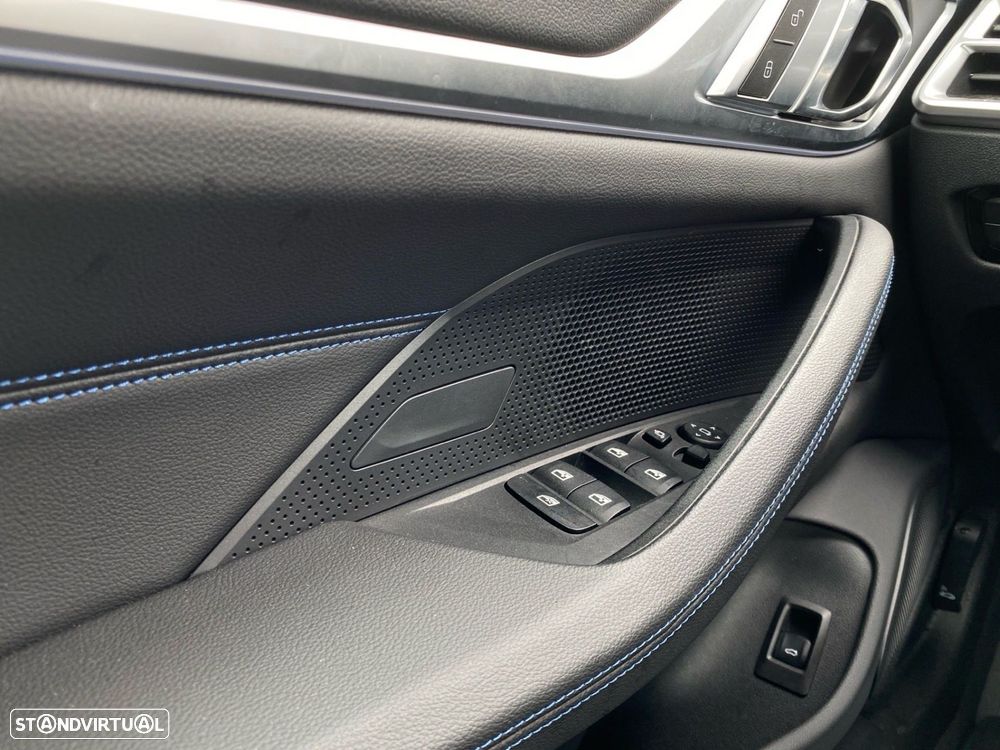 BMW i4 eDrive40 Pack Desportivo M - 14
