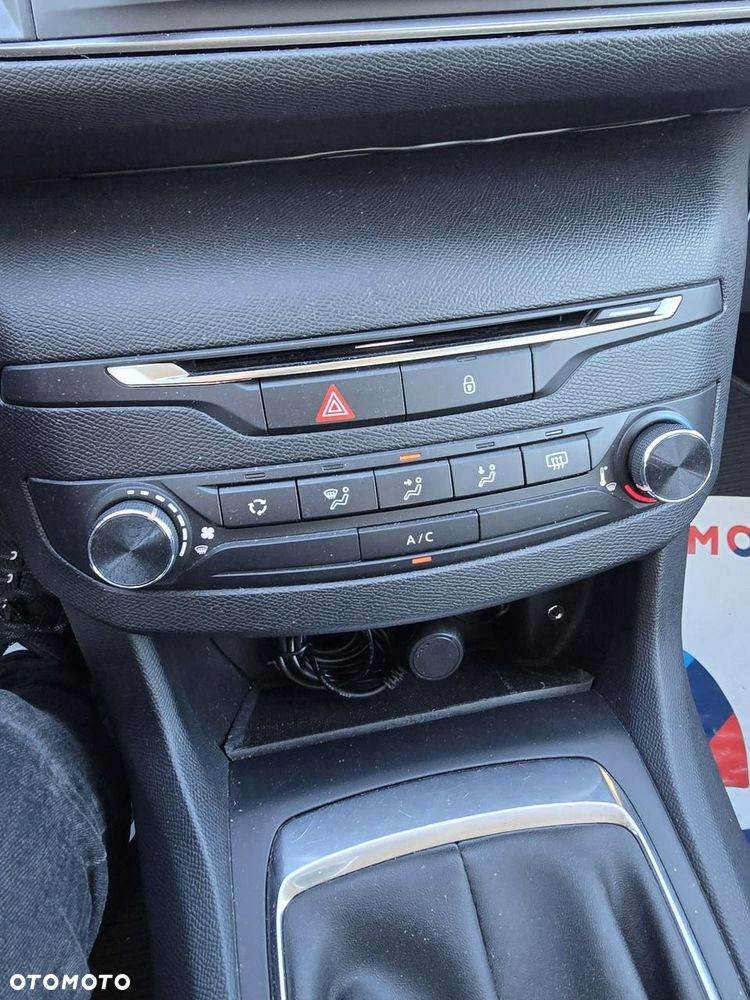 Peugeot 308 - 20