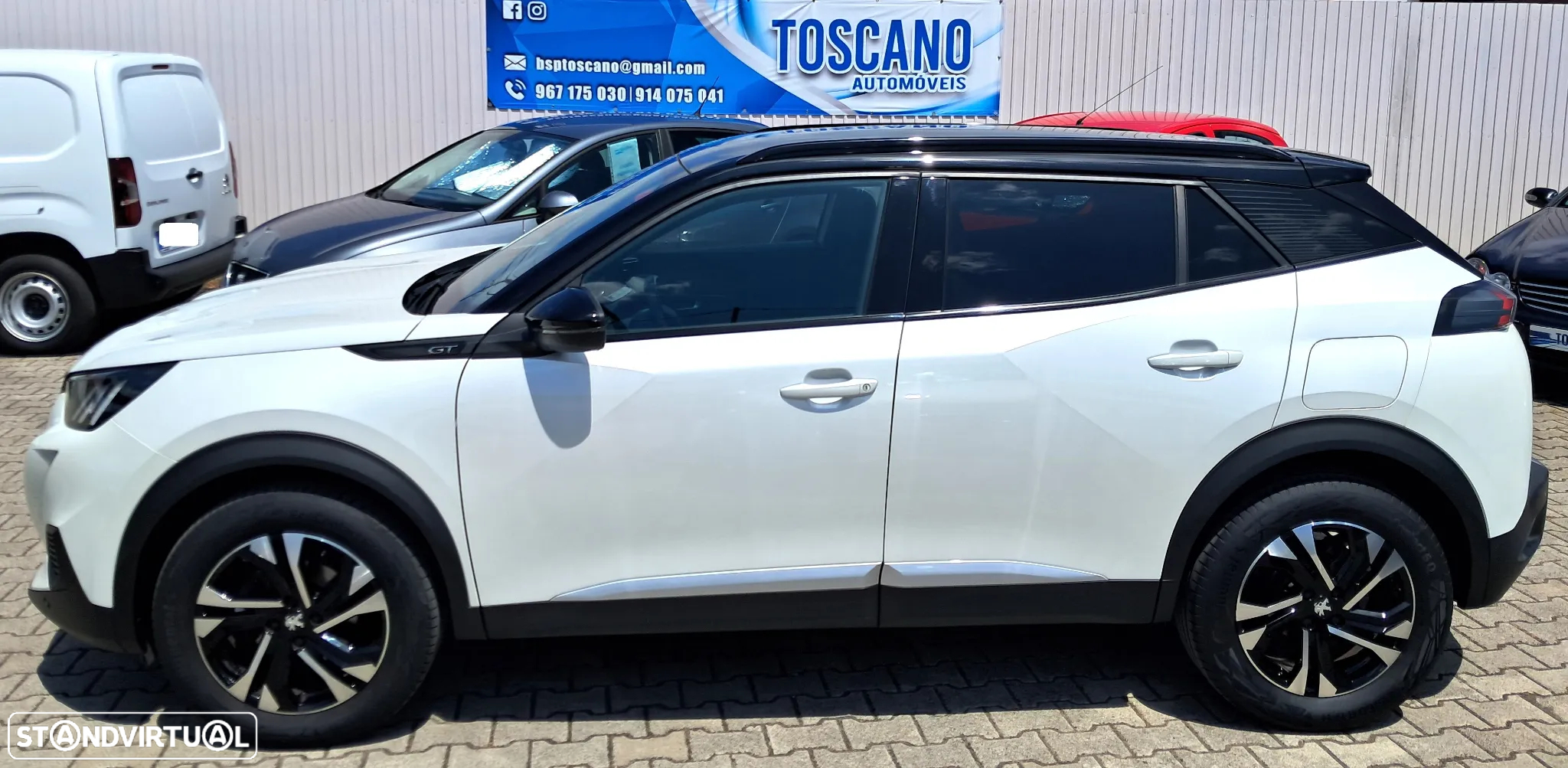 Peugeot 2008 1.2 PureTech GT - 22