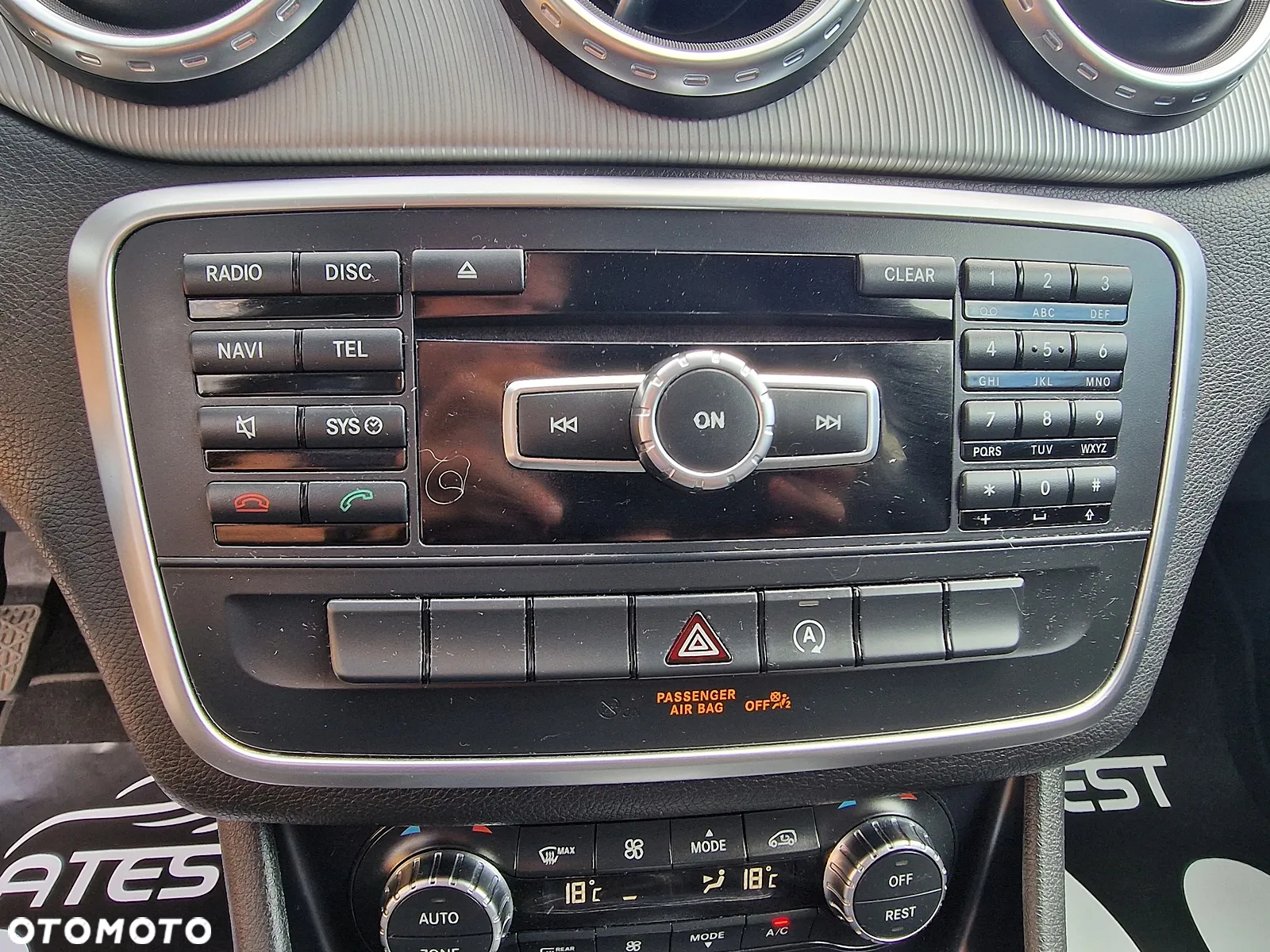 Mercedes-Benz GLA 200 - 13