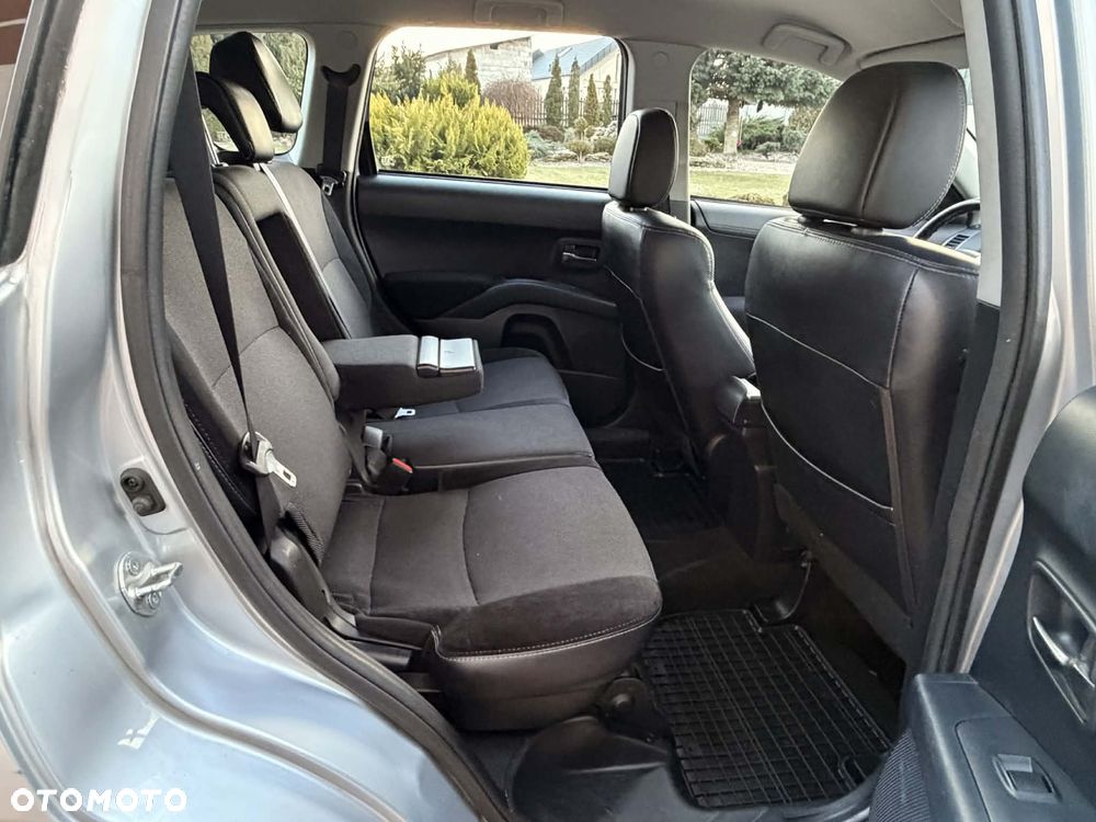 Citroën C-Crosser - 9