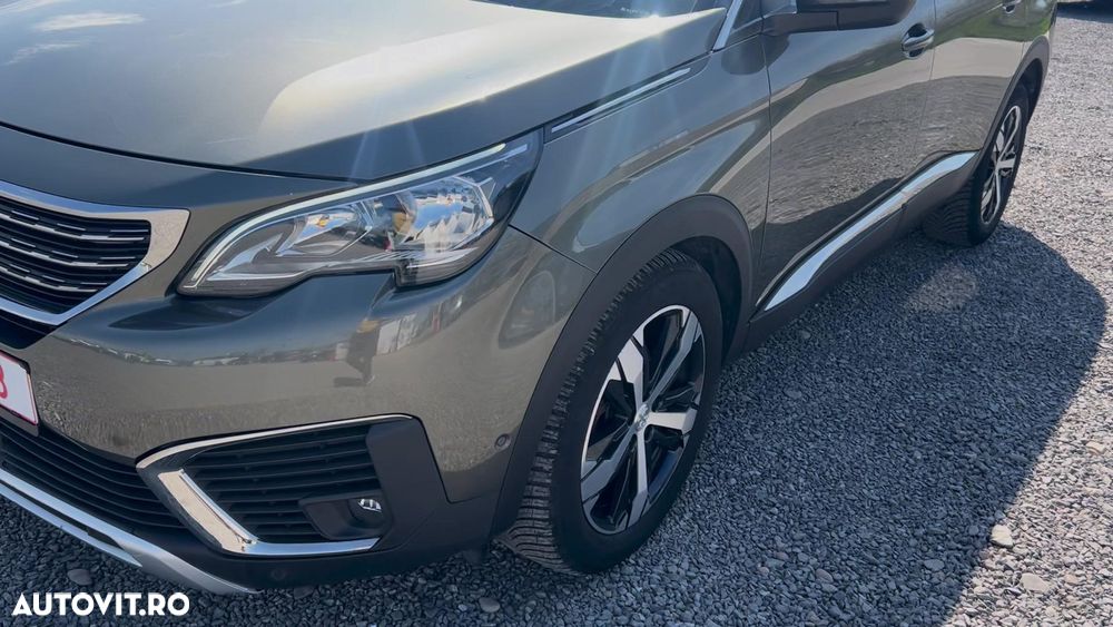 Peugeot 5008 - 4